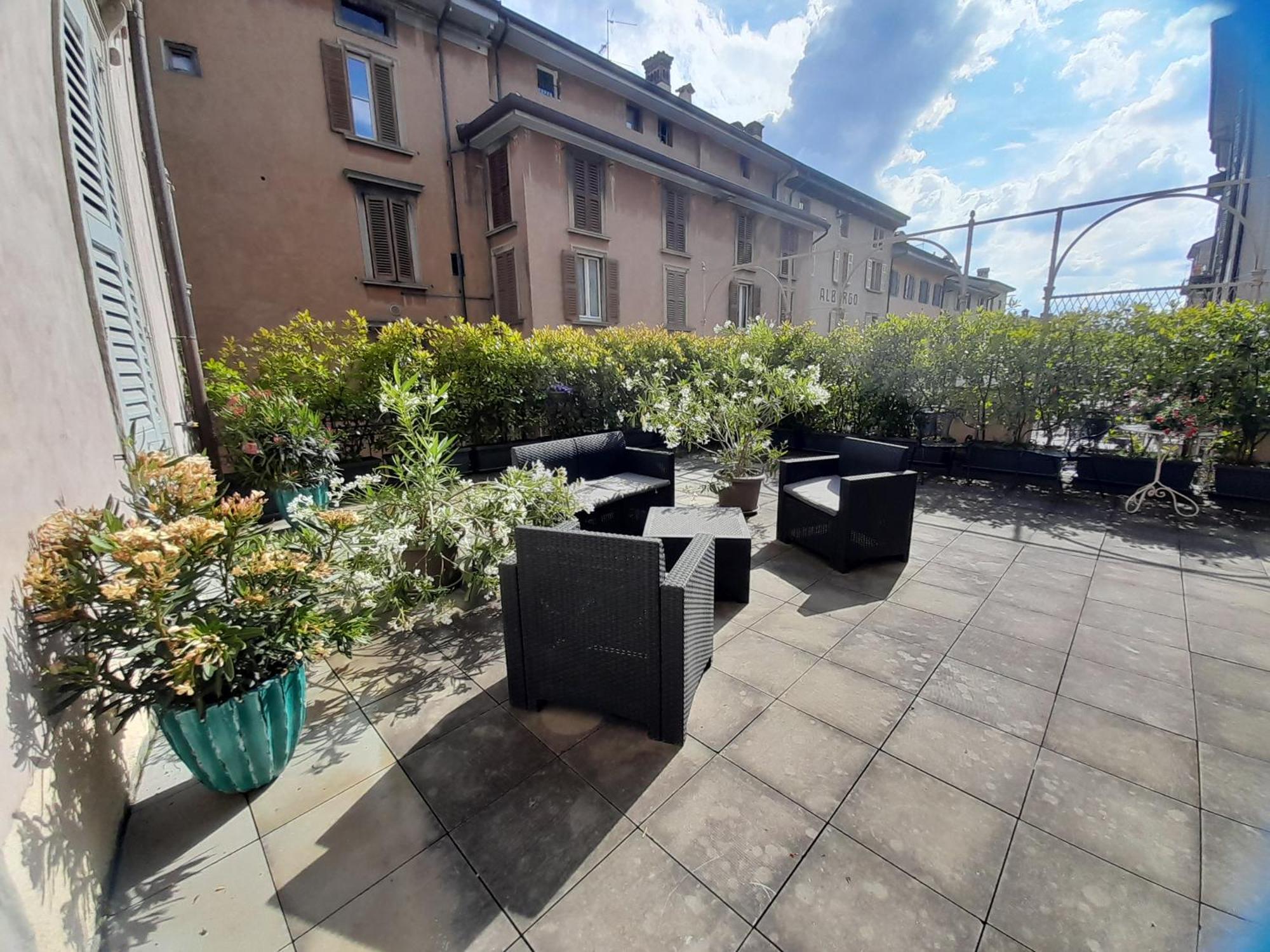 Le 5 Vie Bed & Breakfast Bergamo Luaran gambar